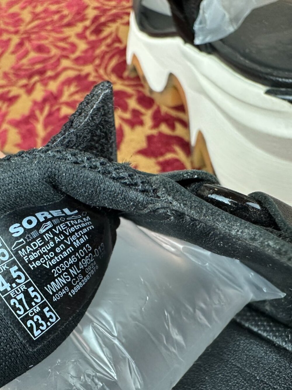 Sorel Kinetic Impact Y-Strap High Black Tortoiseshell Leather Sandals Sz 6.5 - Picture 9 of 9